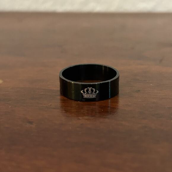 Lot Of 7 Stainless Steel Rings Sizes 9 To 12.5 Rainbow Superman - Picture 14 of 15